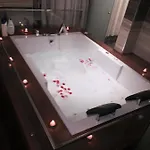 Daku Hotel